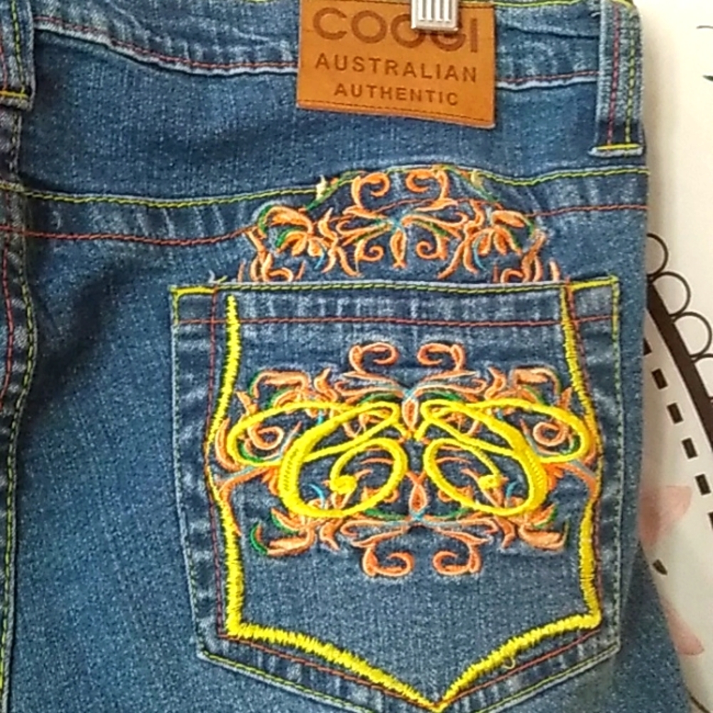 COOGI AUSTRALIAN AUTHENIC JEANS